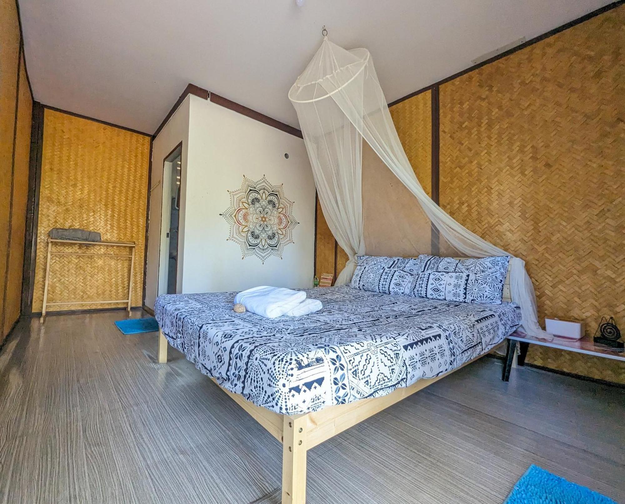 Neverland Beach Village Bungalows 란타섬 외부 사진